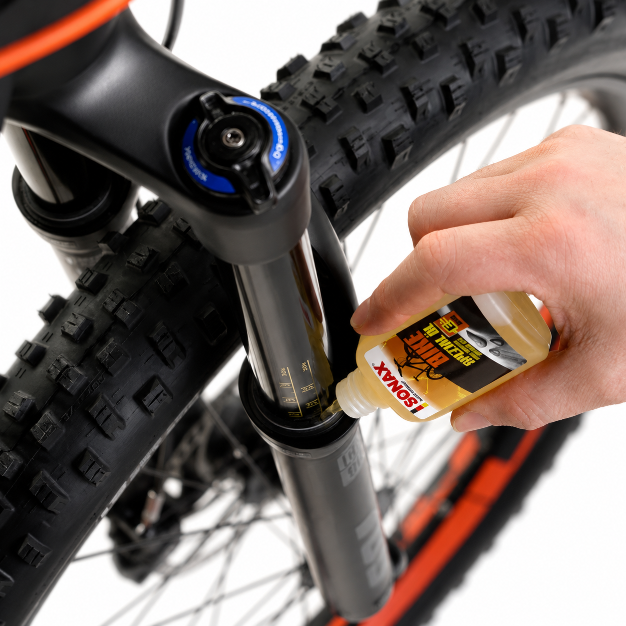Olej do przerzutek, manetek i linek Sonax BIKE Special Oil 50ml (857541) 11 Olej do przerzutek, manetek i linek Sonax BIKE Special Oil 50ml (857541) 11